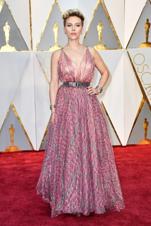 Scarlett Johansson με Atelier Versace