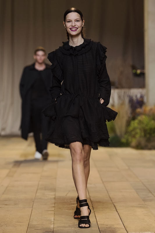 08-hm-studio-ss17-runway-faretta.jpg