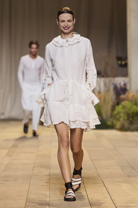 13-hm-studio-ss17-runway-birgit-kos.jpg