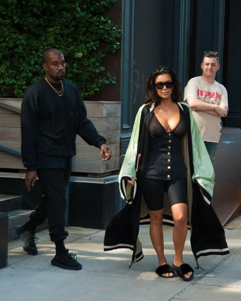 Kim Kardashian: Αφήνει λίγα πράγματα στην φαντασία