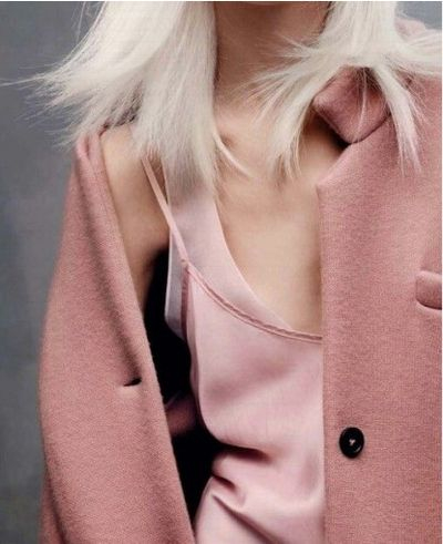 Στραφείτε στη λύση του total look, για εκείνες τις περιπτώσεις που θέλετε να δημιουργήσετε statement χωρίς όμως να δείχνει υπερβολικό.