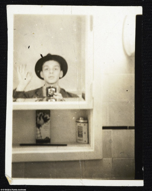 Frank Sinatra, 1930