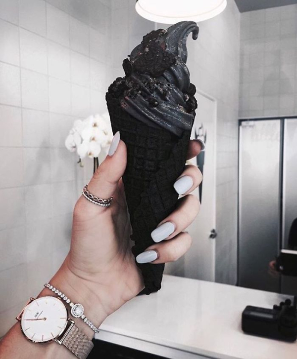 black-ice-cream-cone-little-damage-1-590085e58a602-700.jpg