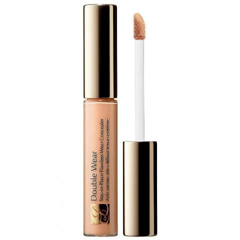 Concealer double wear από την Estee Lauder.