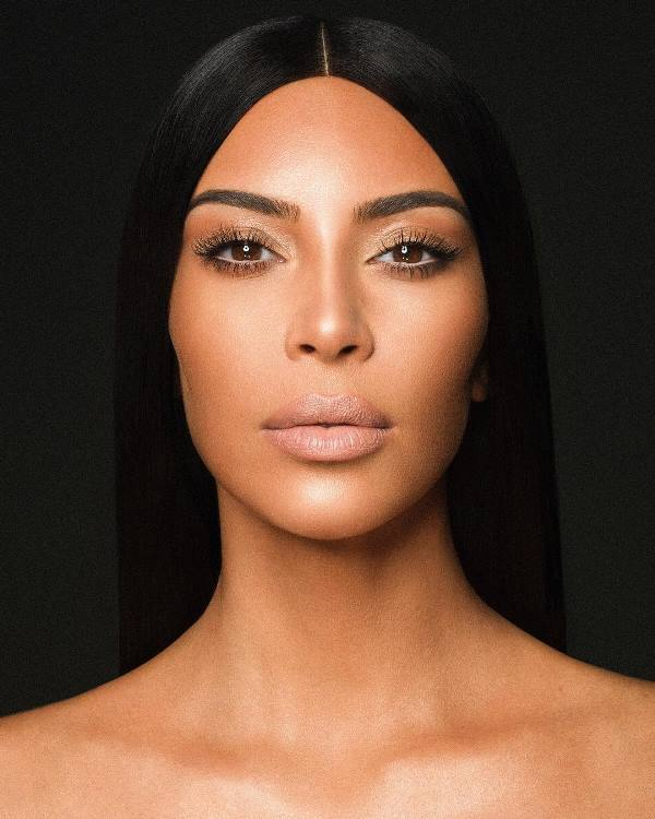 Naked makeup look.
