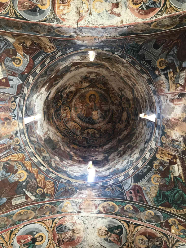 Οι τοιχογραφίες με τα ζωντανά χρώματα χρονολογούνται από το 1750