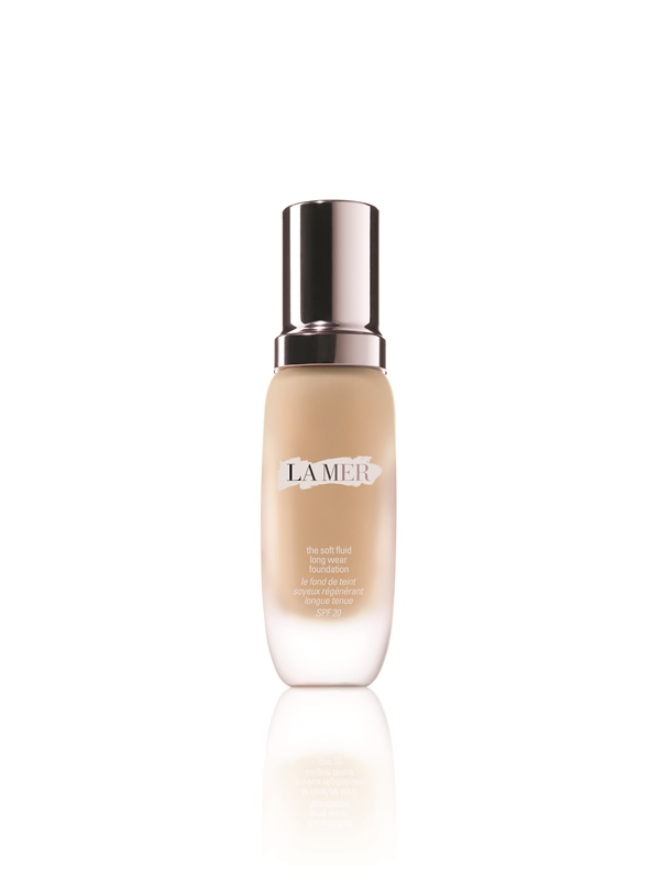 Skincolor υγρό foundation από τη La Mer.