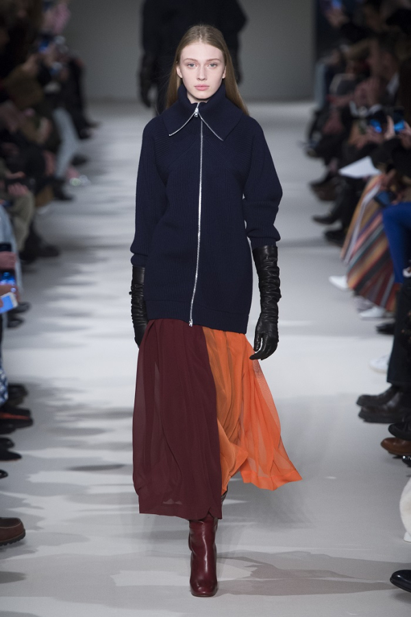 Ποια trends ξεχωρίσαμε στο show της Victoria Beckham στη New York Fashion Week