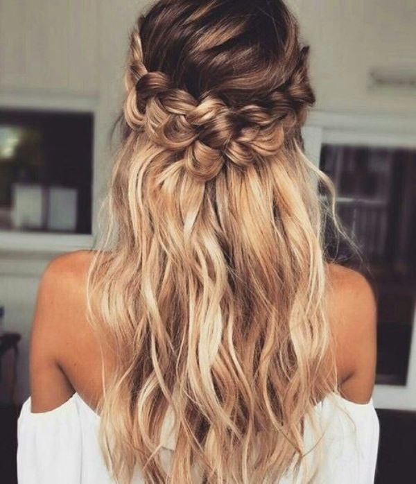Bohemian πλεξίδα.