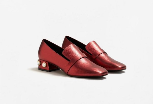 Mules με πέρλες, Mango