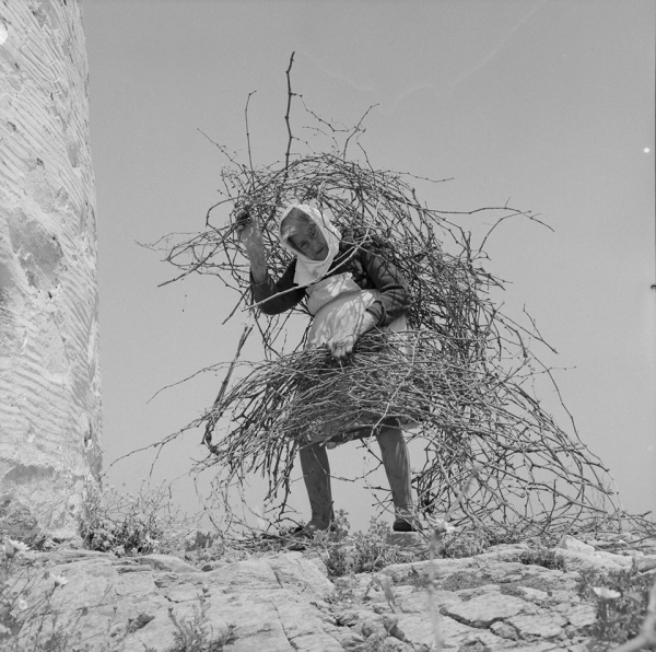 Πάρος. Φωτογραφια του Ζαχαρία Στέλλα. Φωτογραφικά Αρχεία Μουσείου Μπενάκη