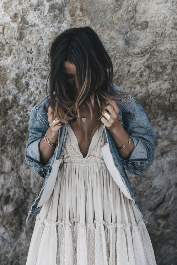 deep-v-neck-3.jpg