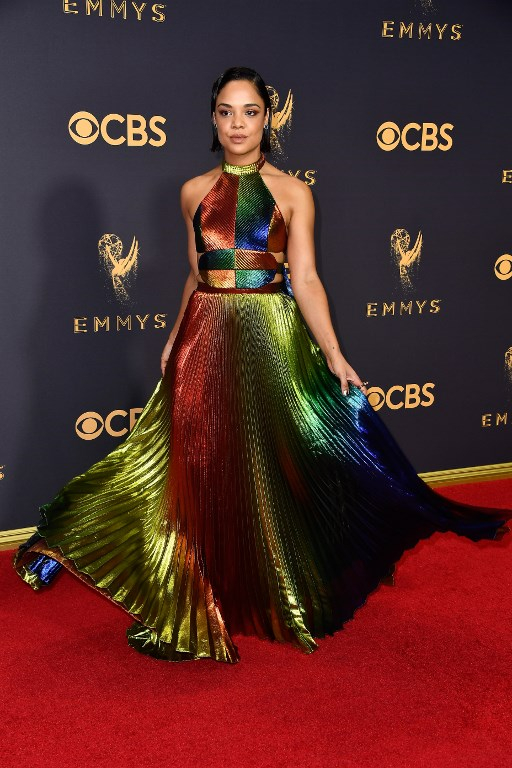 Tessa Thompson με Rosie Assoulin