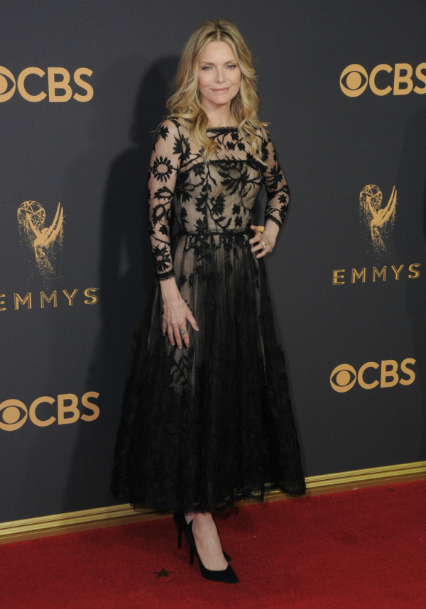 H Michelle Pfeiffer με Oscar de la Renta