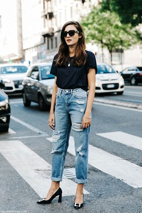 Αν το απλό denim παντελόνι είναι από μόνο του χαλαρό και cool, τότε η distressed εκδοχή του, τα σκισμένα δηλαδή τζιν, είναι η επιτομή του laidback στιλ.