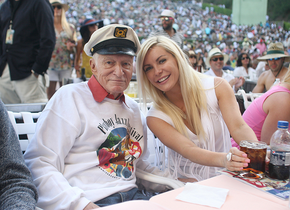 Στις 27 Σεπτεμβρίου πεθαίνει ο Hugh Hefner. Ήταν 91 ετών. Και ναι είχε ζήσει καλά. 