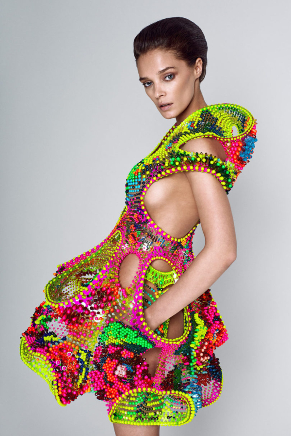 lana-dumitru-vlad-tenu-foraeva-dress-3a-810x1215.jpg