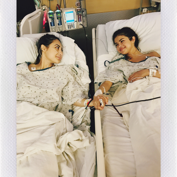 H Selena Gomez ανεβάζει ένα ιδιαίτερα συγκινητικό post στο Instagram, που γράφει πως η φίλη της, Francia Raisa της έδωσε το απόλυτο δώρο. Η Gomez αποκάλυψε πως έκανε μεταμόσχευση νεφρού.