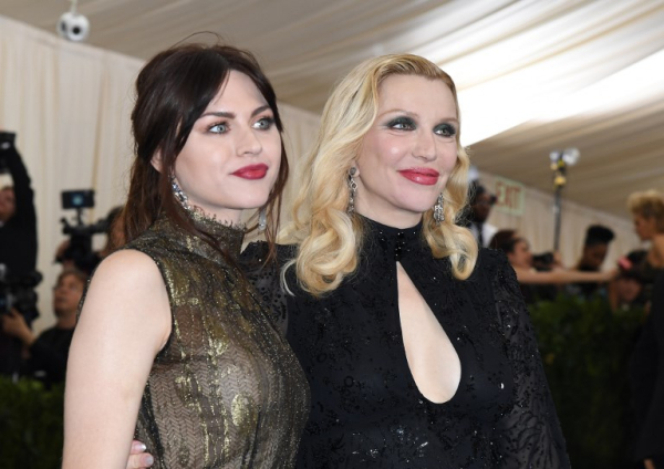 Frances Bean Cobain, κόρη του Kurt Cobain και της Courtney Love