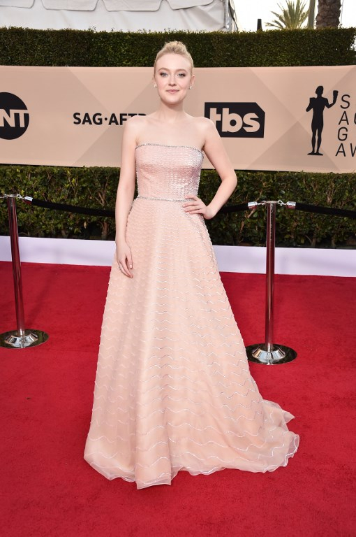Η Dakota Fanning με Prada