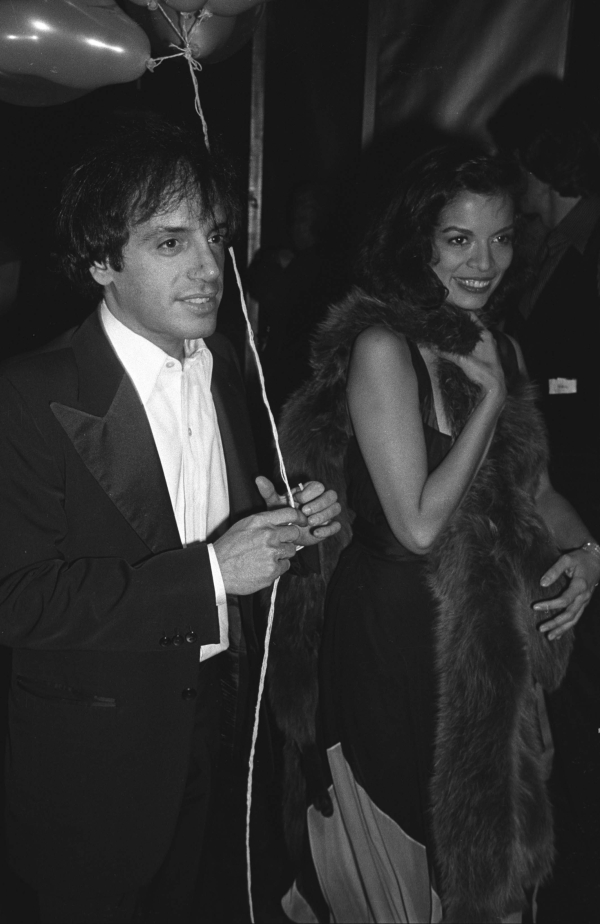 O Steve Rubell και η Bianca Jagger στο Studio 54