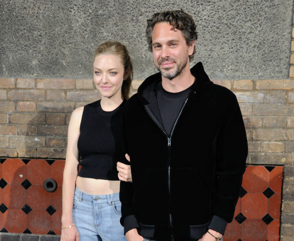 Amanda Seyfried και Thomas Sadoski
