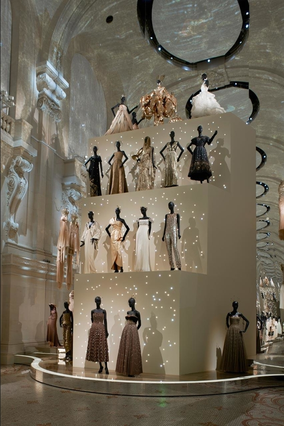 “Christian Dior, couturier du rêve”.