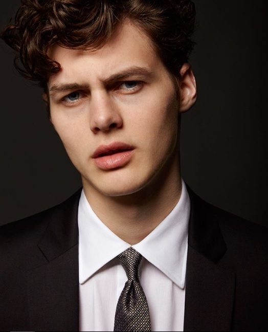 Darwin Gray, 21
