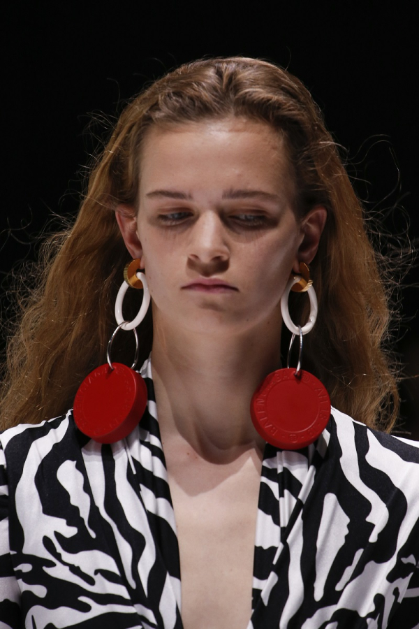 balenciaga-det-waw1819-024.jpg