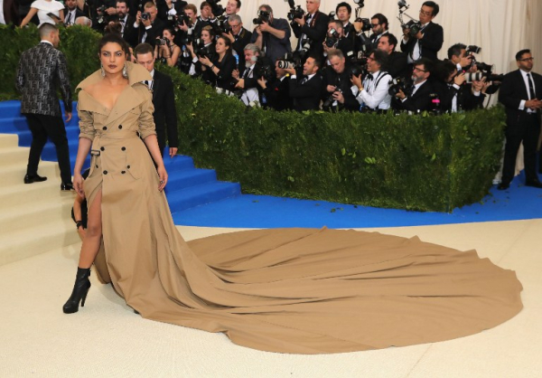 Priyanka Chopra με Ralph Lauren Collection.