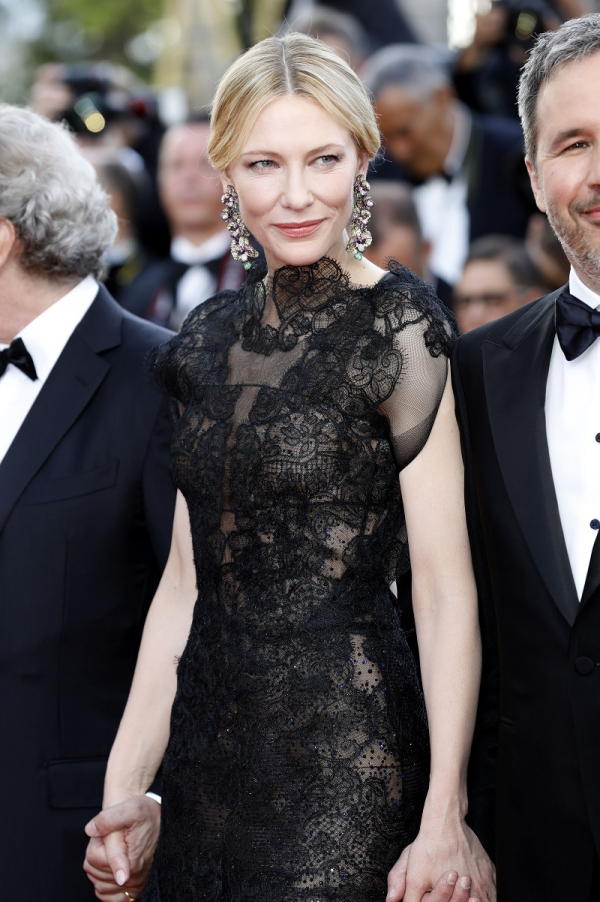 Η Cate Blanchett με Giorgio Armani Privé.