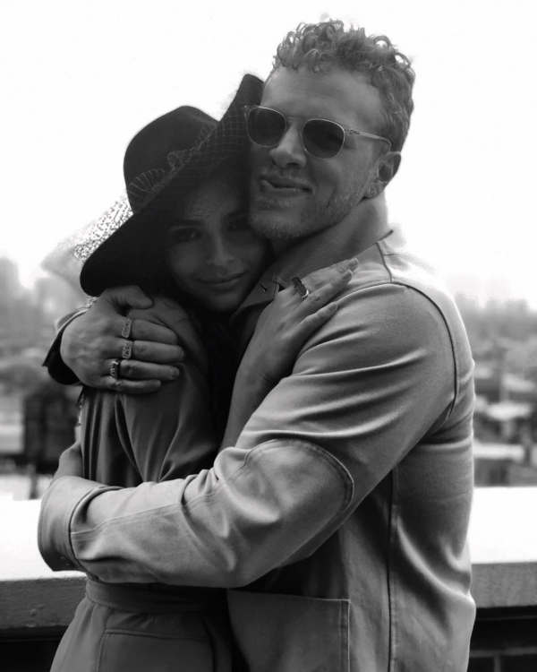 Emily Ratajkowski & Sebastian Bear-McClard: Τον κρυφό γάμο που έκανε στη Νέα Υόρκη ανακοίνωσε στο Instagram το 26χρονο μοντέλο