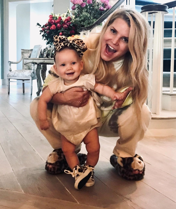 Η κόρη της Jessica Simpson, Birdie γεννήθηκε τον Μάρτιο του 2019

Πηγή φωτογραφίας: Instagram/ jessicasimpson
