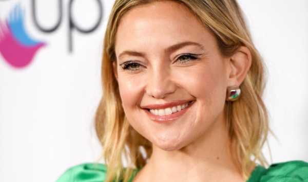 Kate Hudson
Μερικούς μήνες μετά τη γέννηση της κόρης της η διάσημη ηθοποιός είχε δηλώσει ότι «ξεκίνησε και πάλι γυμναστική, όχι γιατί τη νοιάζουν τα κιλά που πήρε, αλλά γιατί θέλει να εστιάσει στην φυσική και ψυχική υγεία της»
