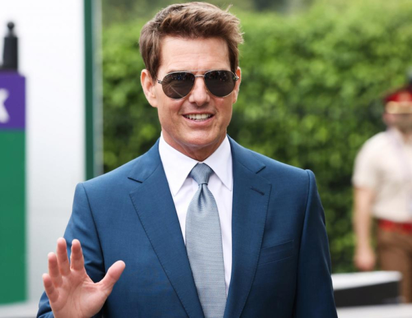 Tom Cruise
