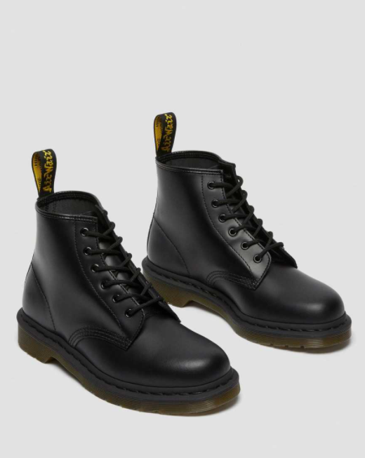 Dr. Martens
