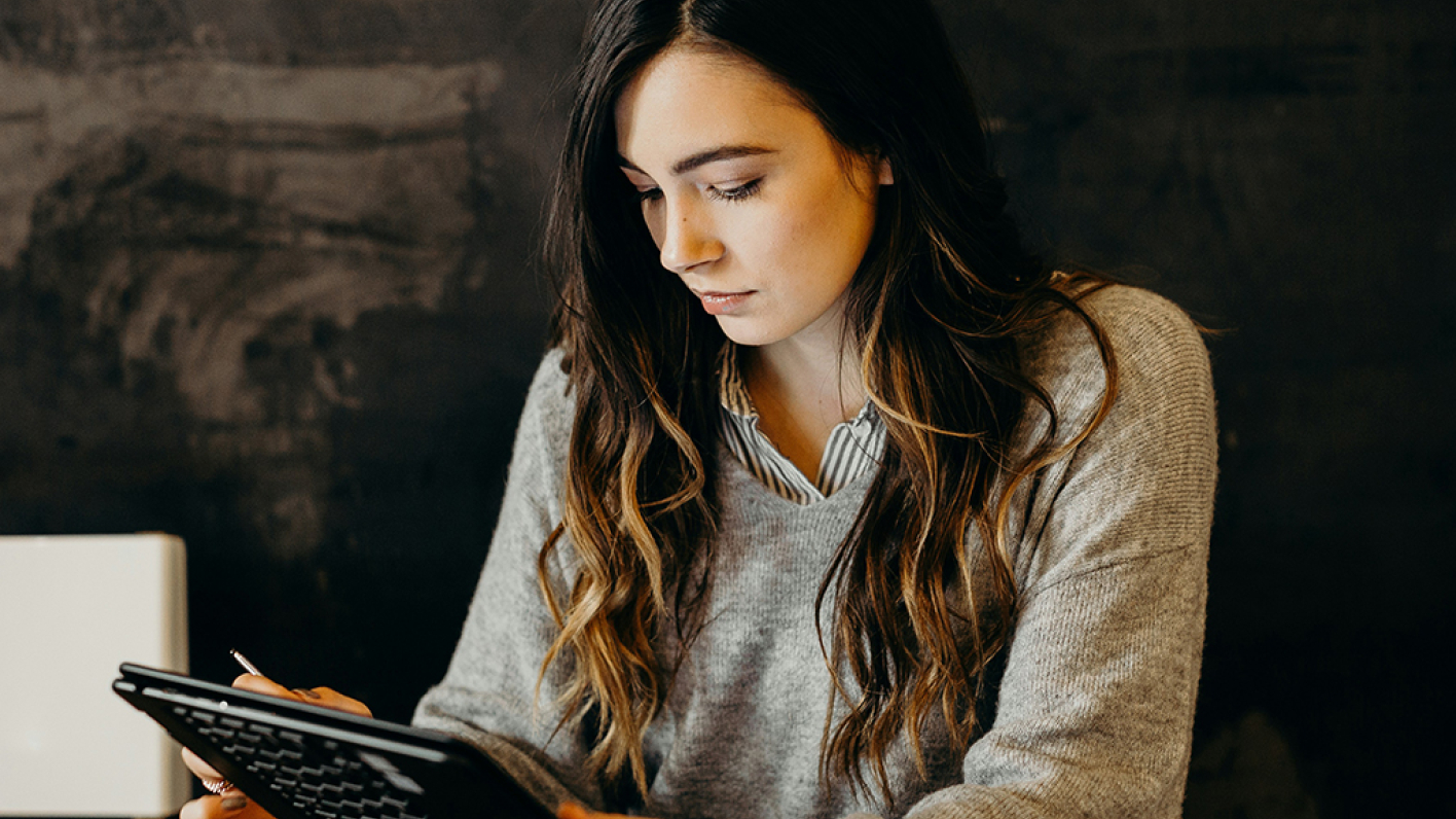 Εργαζόμενη γυναίκα