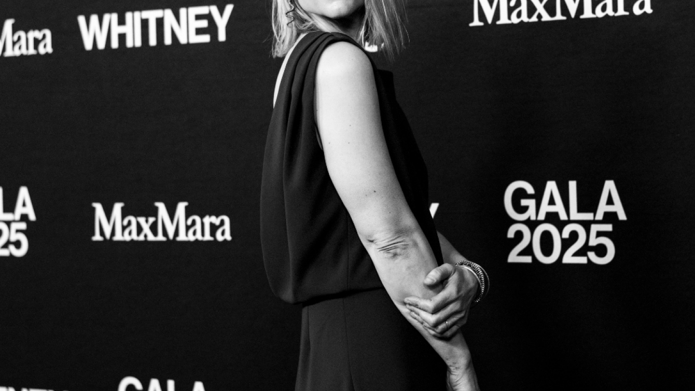 Κλέρ Ντέινς