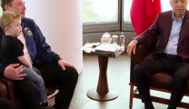 Ο Έλον Μασκ πήγε το παιδί του στον Ερντογάν και εκείνος τον ρώτησε «Πού είναι η γυναίκα σου;»