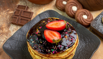 Αφράτα και πανεύκολα pancakes με ρικότα και κομματάκια σοκολάτας