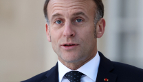 Γαλλία: Ο Εμανουέλ Μακρόν ζητά την απαγόρευση των social media για παιδιά κάτω των 15 ετών