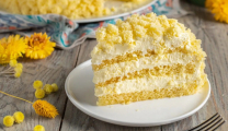 Τούρτα Μιμόζα: Το ιταλικό γλυκό-σύμβολο για την Ημέρα της Γυναίκας