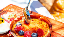 Πώς να φτιάξεις crème brûlée σαν σε γαλλικό εστιατόριο