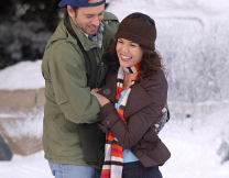 Τα πιο τοξικά τηλεοπτικά ζευγάρια των 2000s — που παρ’ όλα αυτά τα λατρέψαμε