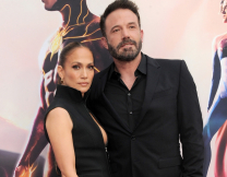 Τζένιφερ Λόπεζ & Μπεν Άφλεκ τσακώθηκαν στο κόκκινο χαλί, μπροστά στις κάμερες - Και έγιναν (πάλι) σούσουρο