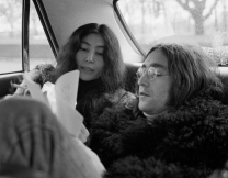 Η Γιόκο Όνο πίστευε πως ο Τζον Λένον ήταν ομοφυλόφιλος