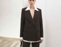 Winter Moments: Η Mango παρουσιάζει τη γιορτινή σεζόν με ζεστές υφές και σύγχρονη κομψότητα