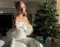 Christmas style: 5 + 1 παπούτσια που θα απογειώσουν τα γιορτινά σου outfits