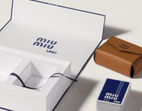 Η Miu Miu λανσάρει το UNO που θα ήθελες να έχεις στη συλλογή σου, θα έδινες όμως 575 δολάρια για μια τράπουλα;