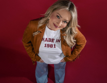 Ιωάννα Ασημακοπούλου: “Μαθαίνουμε να κρύβουμε την αδυναμία, γιατί φοβόμαστε την κριτική” - Συνέντευξη στο JennyGr